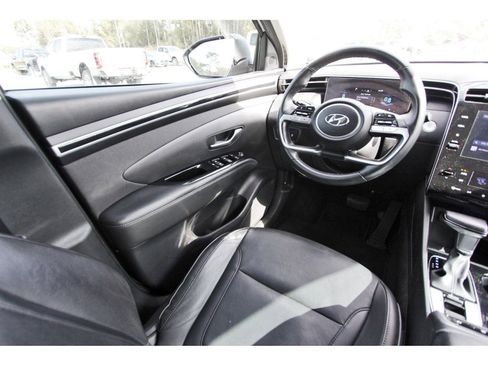 Used 2022 Hyundai Tucson SEL w/ Convenience + Premium Package image 11