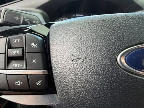 Used 2023 Ford Explorer ST-Line AWD/4WD image 29