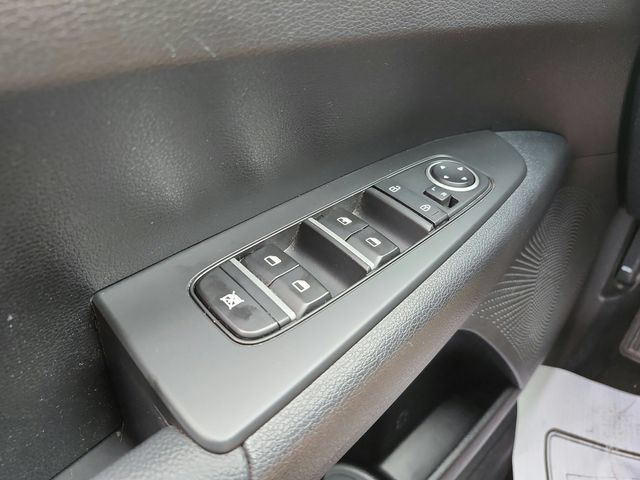 Certified 2024 Kia Forte LXS w/ LXS Technology Package FWD image 17