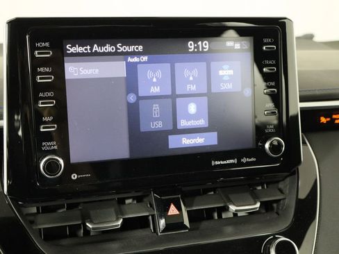 Used 2021 Toyota Corolla XSE image 28