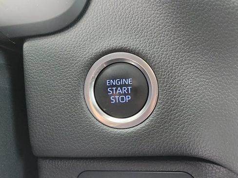 Used 2024 Toyota Tundra Limited RWD image 29
