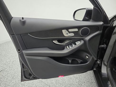 Certified 2022 Mercedes-Benz GLC 300 image 13