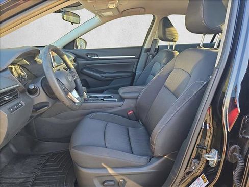 Used 2022 Nissan Altima 2.5 SV image 15