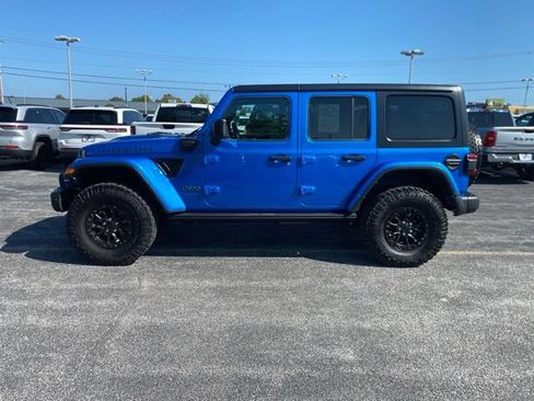 Used 2023 Jeep Wrangler Unlimited Rubicon 4xe AWD/4WD image 7