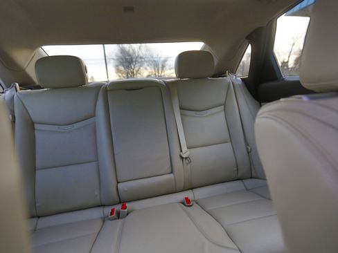 Used 2016 Cadillac XTS Premium image 14