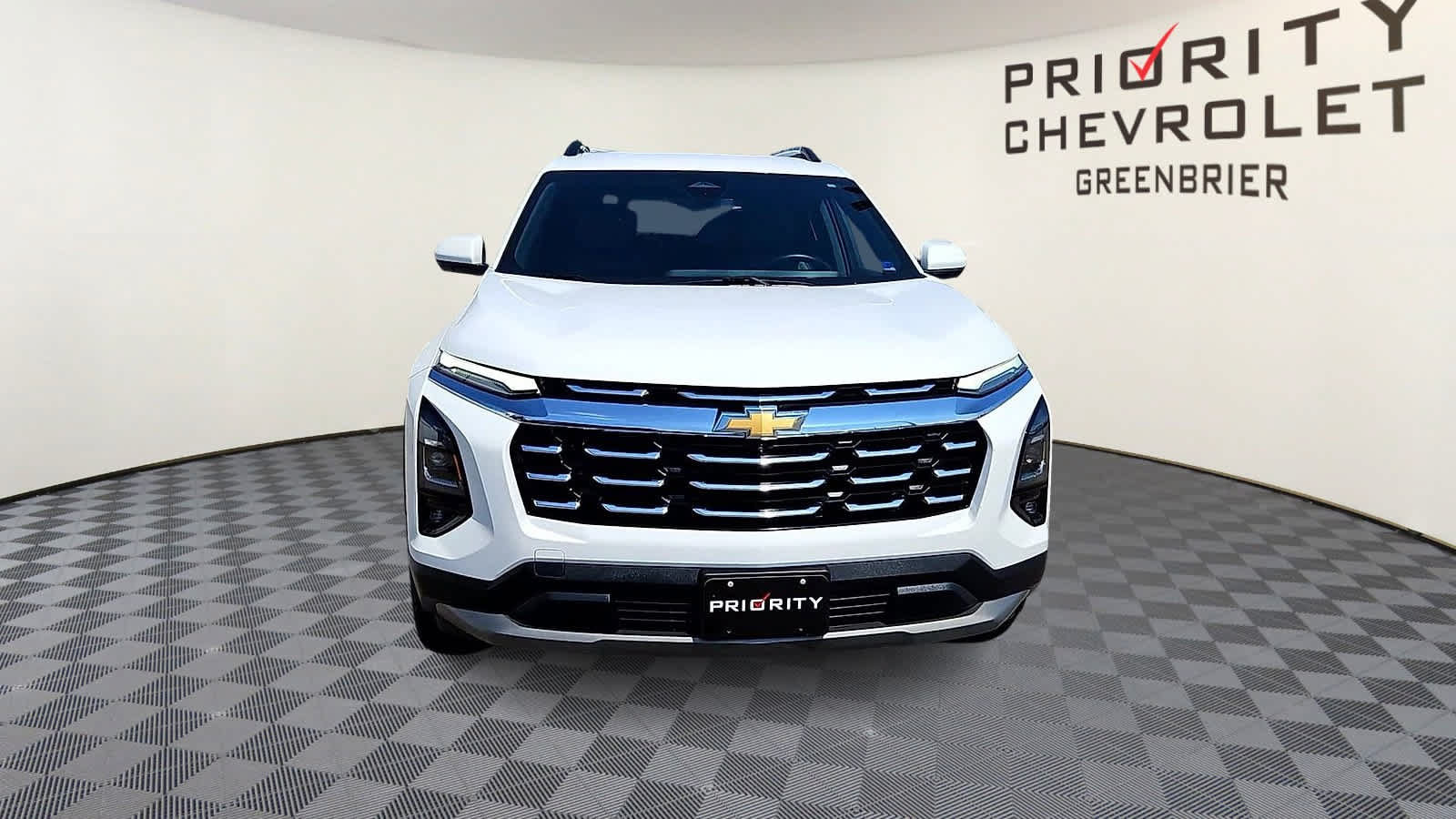 Used 2025 Chevrolet Equinox LT w/ Convenience Package II FWD image 3
