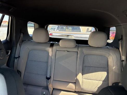 Used 2025 GMC Terrain Elevation image 10