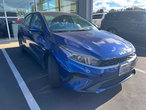 Used 2023 Kia Forte LXS w/ LXS Technology Package FWD image 1