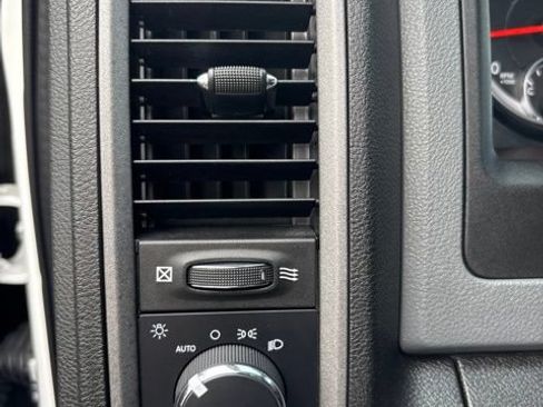 Used 2019 RAM 1500 Tradesman RWD image 14