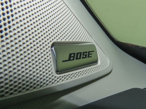 Used 2022 Nissan Pathfinder Platinum w/ Cargo Package image 35