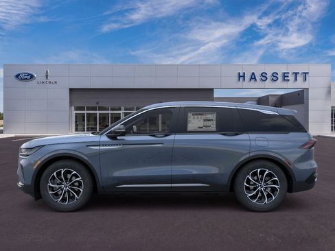 New 2026 Lincoln Nautilus Premier w/ Equipment Group 102A AWD/4WD image 3