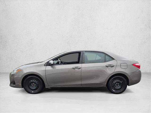 Used 2018 Toyota Corolla LE FWD image 5