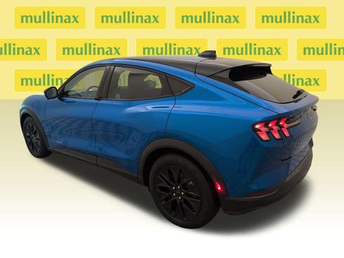 Used 2025 Ford Mustang Mach-E Select w/ Comfort Package Lite RWD image 9