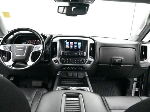 Used 2018 GMC Sierra 1500 SLT AWD/4WD image 7