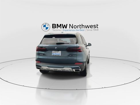 New 2026 BMW X5 xDrive50e w/ Climate Comfort Package image 2
