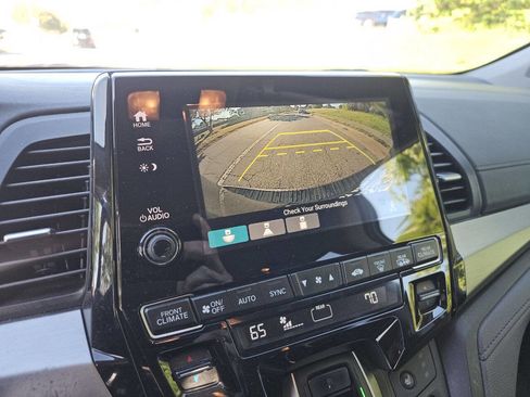 Used 2018 Honda Odyssey EX-L image 22