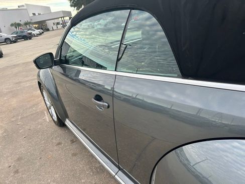 Used 2018 Volkswagen Beetle 2.0T S image 28
