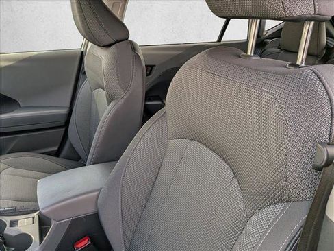Used 2024 Subaru Crosstrek 2.0i Premium image 15