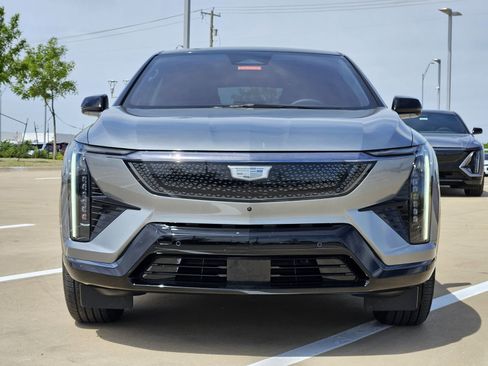 New 2026 Cadillac Optiq Sport 1 image 6