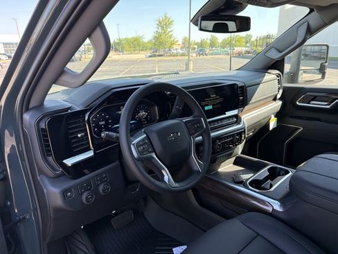 New 2026 Chevrolet Silverado 2500 LT w/ Trail Boss Package AWD/4WD image 14