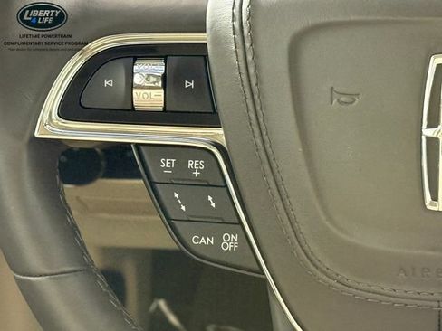Used 2020 Lincoln Continental Reserve w/ Luxury Package FWD image 28