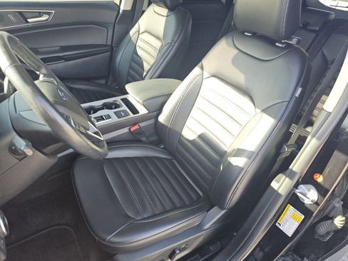 Used 2022 Ford Edge SEL image 6