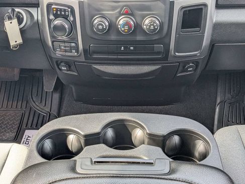 Used 2024 RAM 1500 Classic SLT AWD/4WD image 19