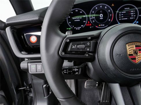 New 2026 Porsche Panamera image 10