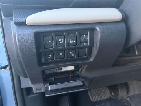 Used 2023 Subaru Forester Limited image 25
