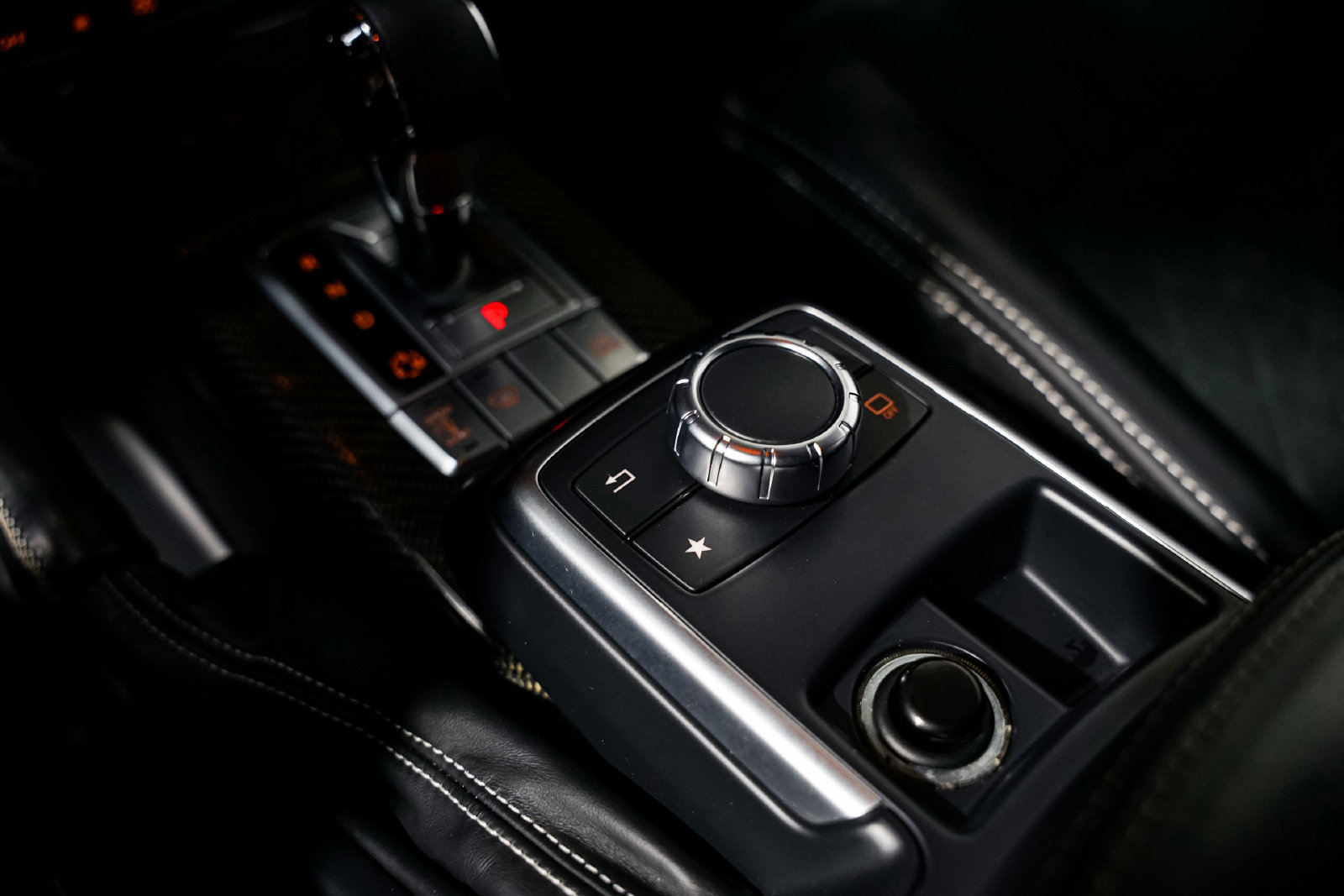 Used 2017 Mercedes-Benz G 550 Squared image 17