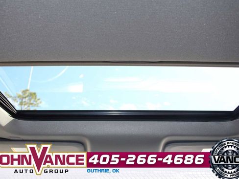 Used 2022 GMC Sierra 1500 Denali w/ Denali Reserve Package image 27