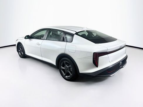 Used 2025 Kia K4 FWD image 5