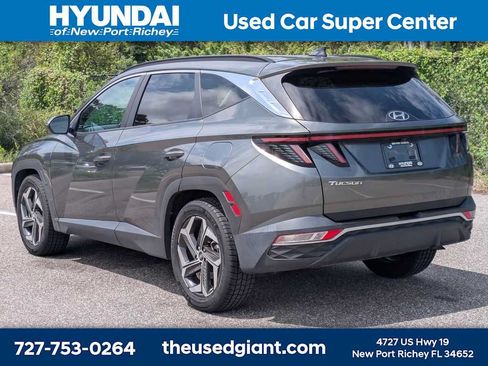 Certified 2023 Hyundai Tucson SEL w/ Convenience Package FWD image 3