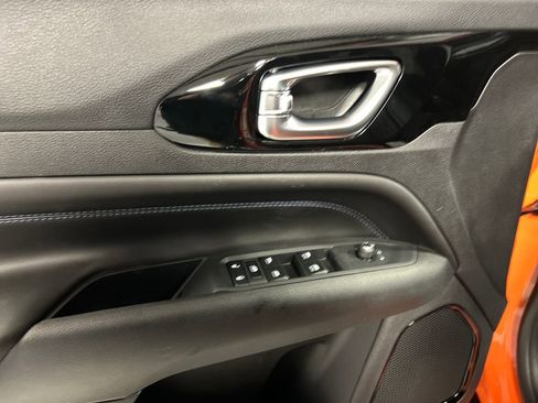 New 2026 Jeep Compass Limited image 12