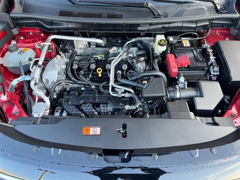 New 2025 Mitsubishi Outlander SE image 32