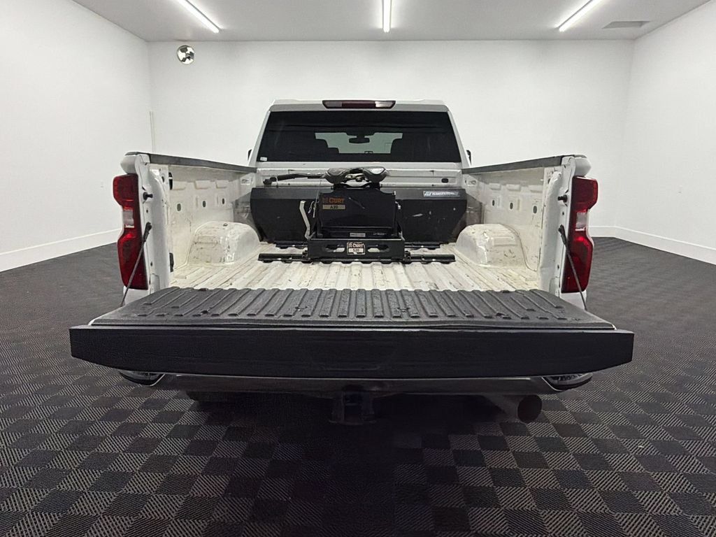 Used 2021 Chevrolet Silverado 2500 LT w/ Z71 Off-Road Package AWD/4WD image 23