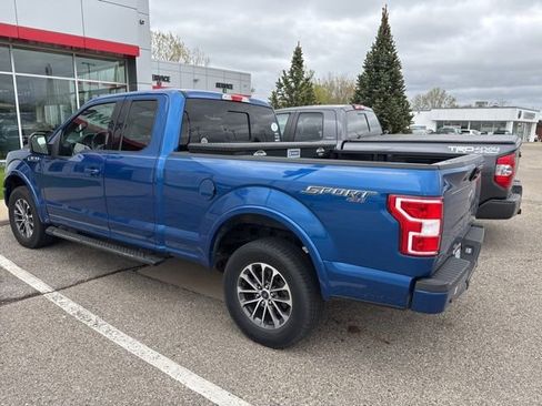 Used 2018 Ford F150 XLT w/ Equipment Group 302A Luxury AWD/4WD image 11
