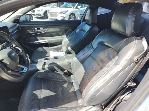 Used 2024 Ford Mustang GT Premium image 20