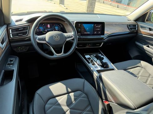 Certified 2026 Volkswagen Atlas SE AWD/4WD image 12