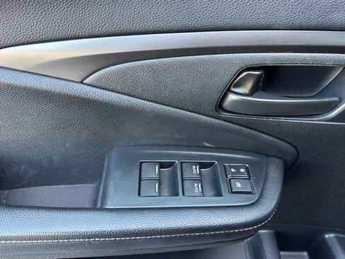 Certified 2023 Honda Passport EX-L image 12