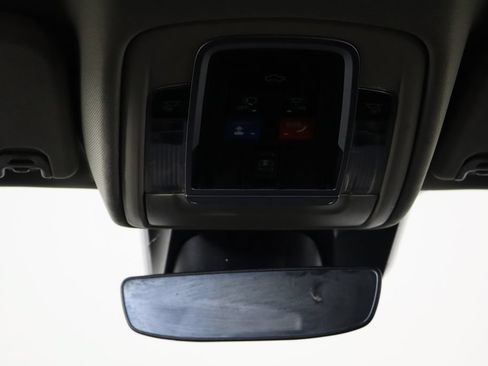 Used 2022 RAM 1500 Laramie AWD/4WD image 25
