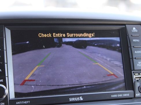 Used 2018 Dodge Grand Caravan SE FWD image 36
