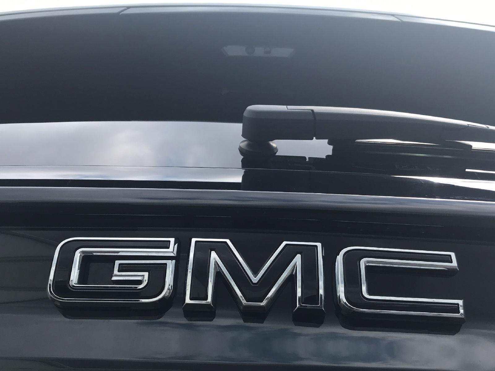Used 2026 GMC Acadia Elevation w/ Black Edition AWD/4WD image 22
