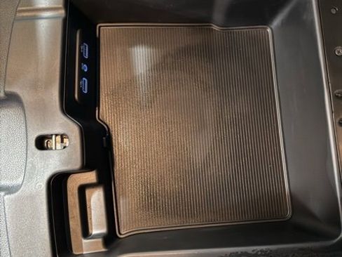 Used 2022 RAM 1500 Classic SLT w/ Electronics Convenience Group image 28