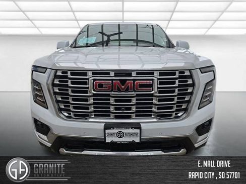 New 2026 GMC Yukon XL Denali w/ Sun & Power Step Package AWD/4WD image 8