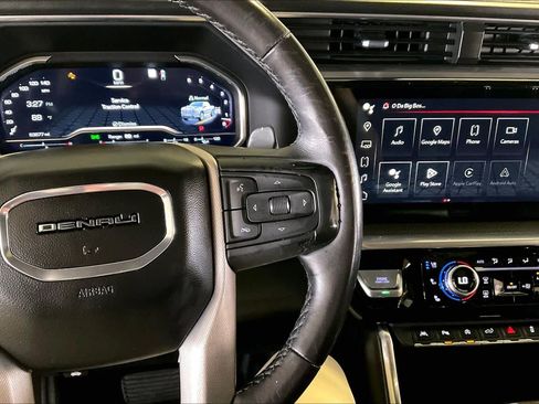 Used 2022 GMC Sierra 1500 Denali w/ Denali Reserve Package AWD/4WD image 23