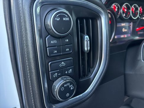 Used 2021 Chevrolet Silverado 1500 LT w/ Z71 Off-Road Package image 12