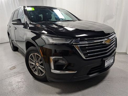 Certified 2023 Chevrolet Traverse LT image 2
