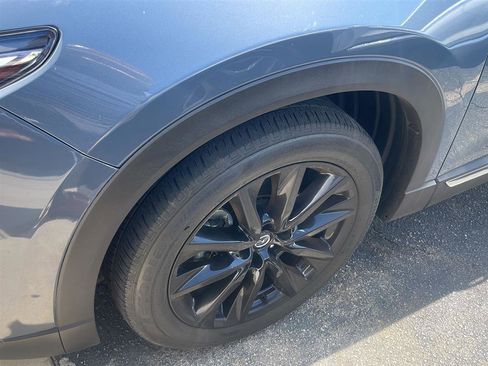 Used 2023 MAZDA CX-9 Carbon Edition AWD/4WD image 4