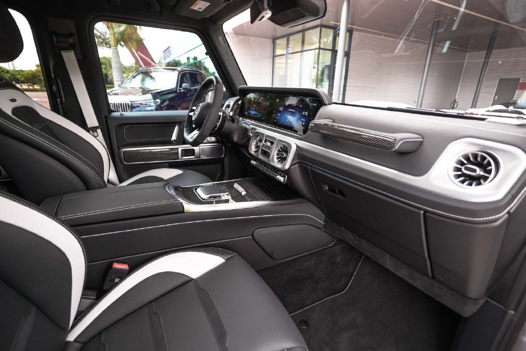 Used 2026 Mercedes-Benz G 63 AMG 4MATIC image 51